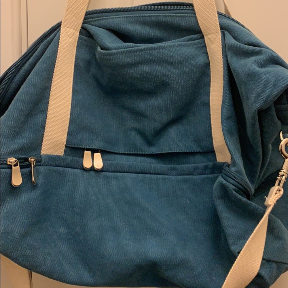 Lo and Sons duffle